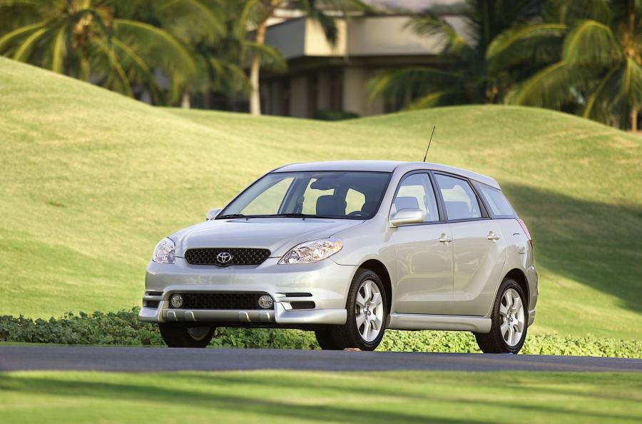 Toyota Matrix 2003 года  (фото 39 из 102)